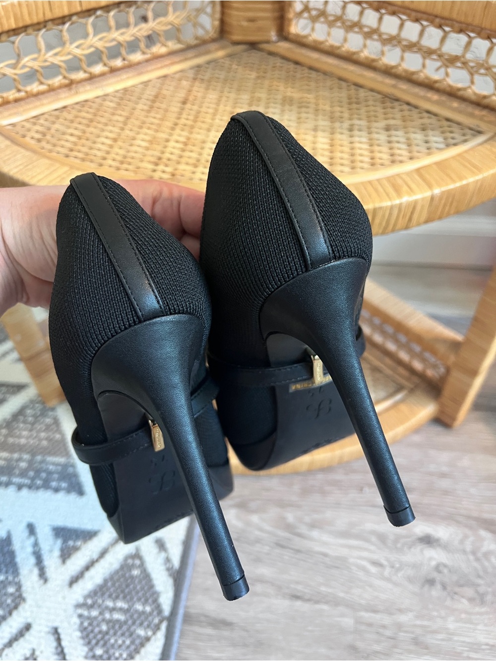 Cosy island black pumps heels NEW - Picture 5 of 6